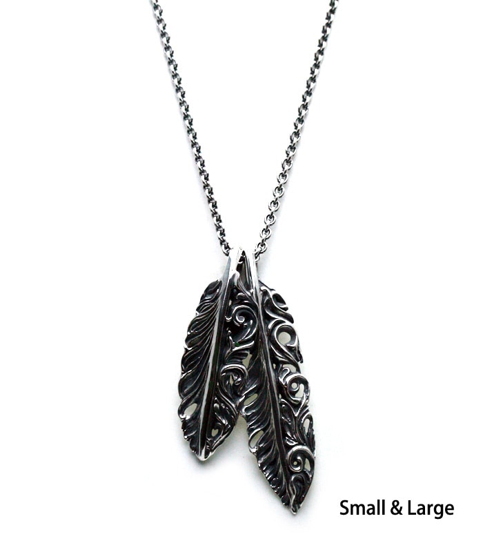 Acanthus Feather Necklace / Small