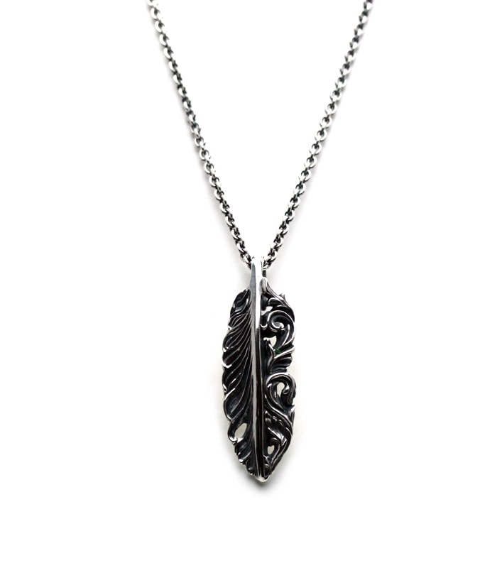 Acanthus Feather Necklace / Small