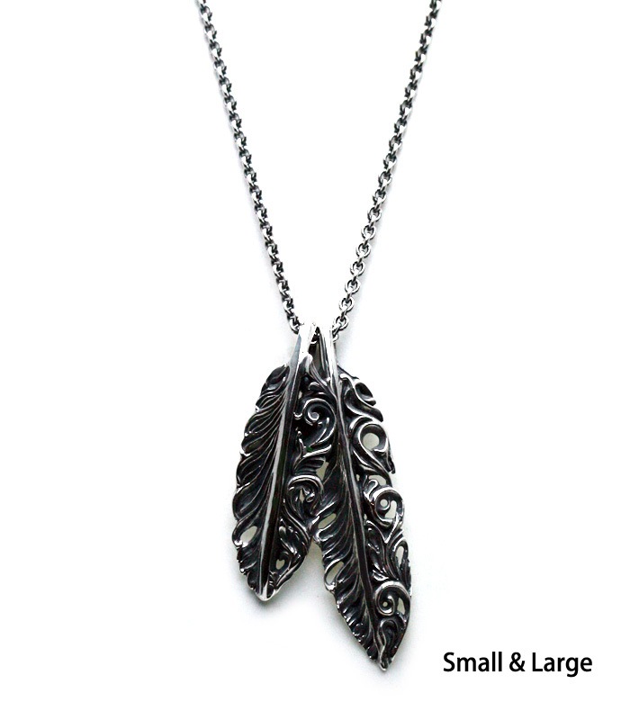 Acanthus Feather Necklace / Large