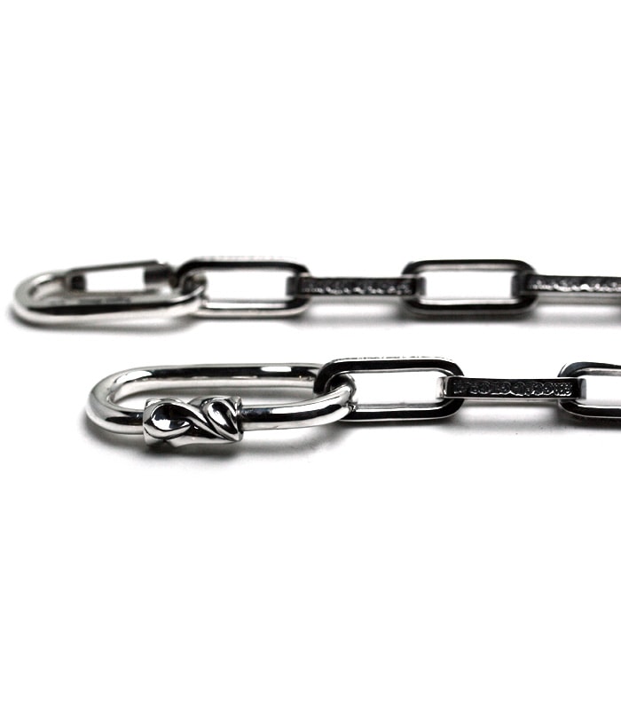 Classic Box Walletchain