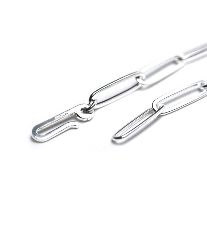 DECORATE Clip Chain Necklace