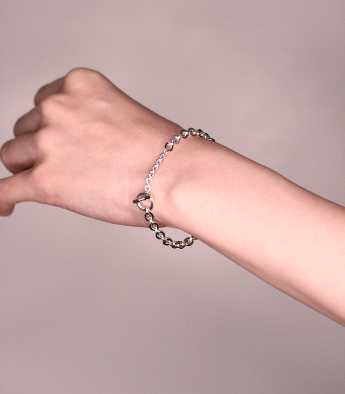 DECORATE Oval Chain Bracelet