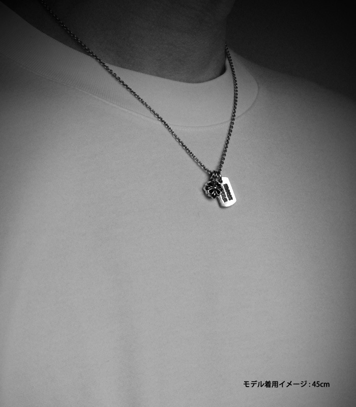 THICK CROSS Necklace