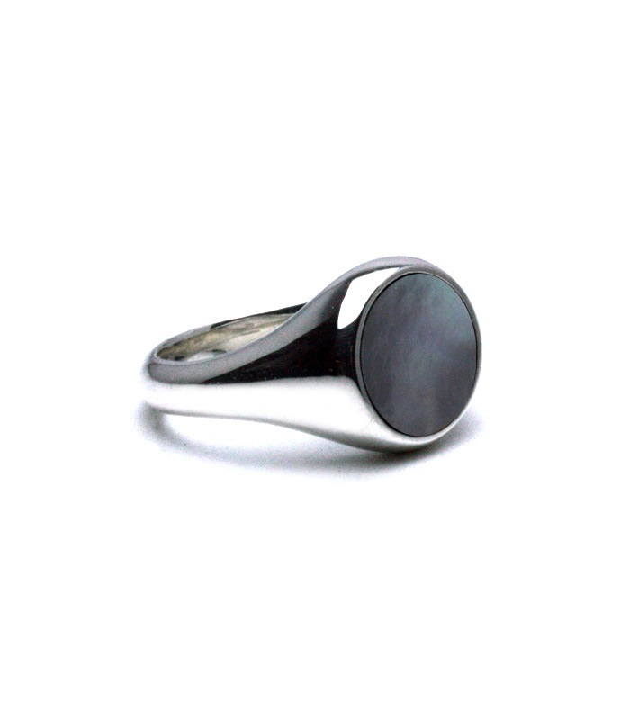 Black Mother of Pearl Ring