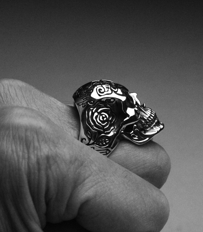 TATTOO SKULL RING