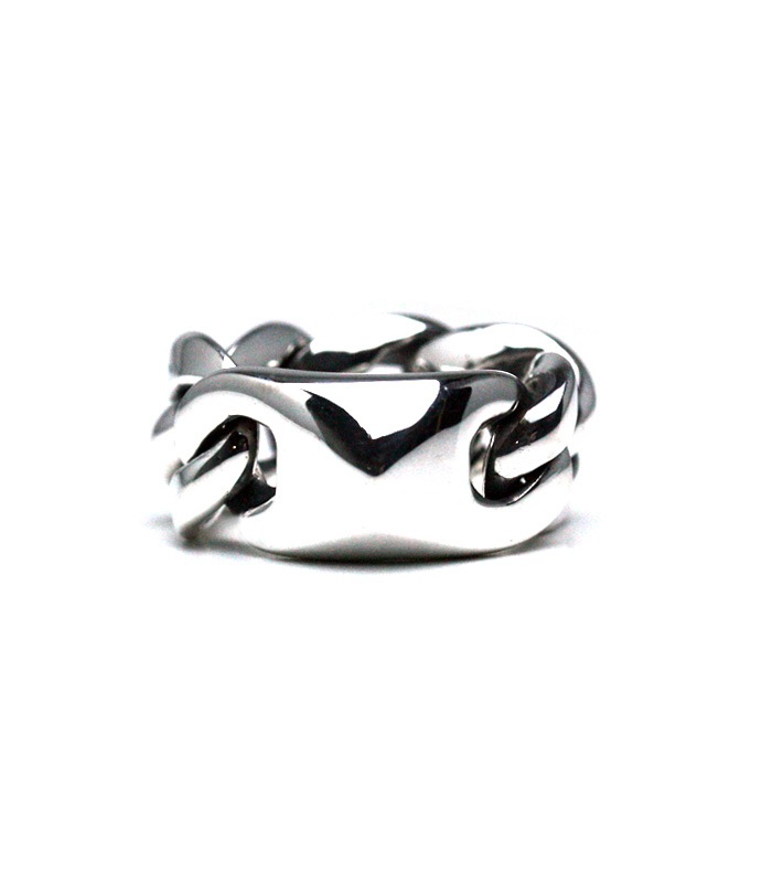 Pyramid Studs Chain Ring / Wide