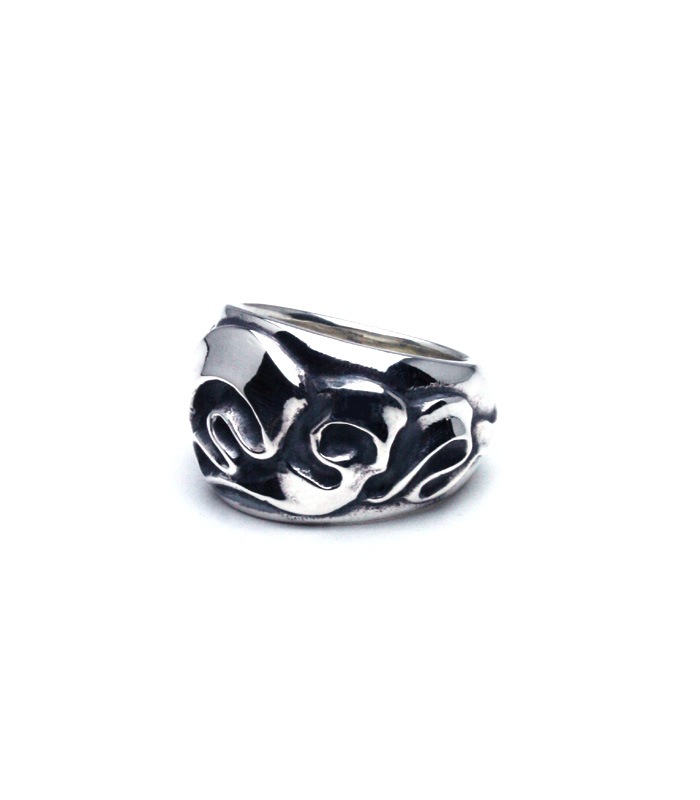 Wave Ribbon Ring / Wide