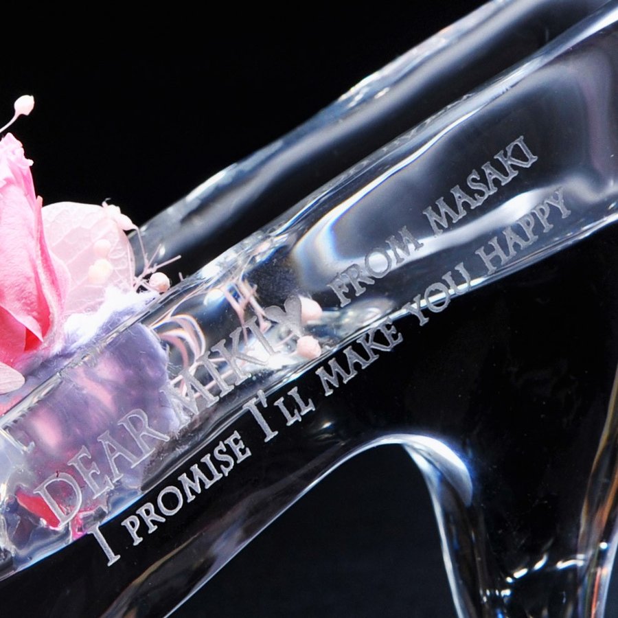 名入れ  クリスタル製 ガラスの靴＆プリザーブドフラワー