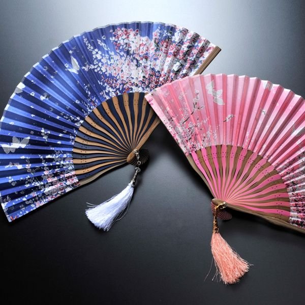 名入れ My扇子 タッセル付 「桜に蝶」
