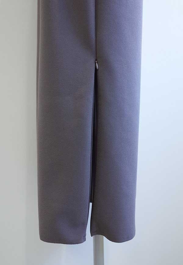 在庫なし】ヘムジップストレッチセミタイトスカート | スカート