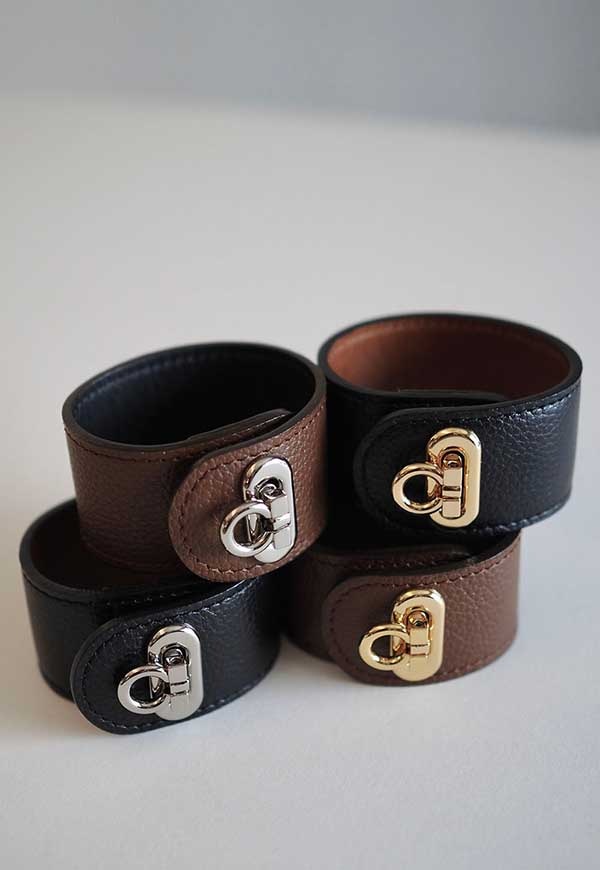 レザーバングル2 | SALE ITEM 【2026/1/1 0:00～/1/5 9:59まで開催