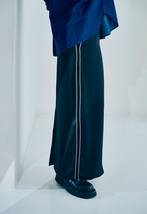 美品✨アニオナ　最高級MARTORAアルパカ素材　キルティングコート　ネイビーM 美品✨アニオナ 最高級MARTORAアルパカ素材 キルティングコート