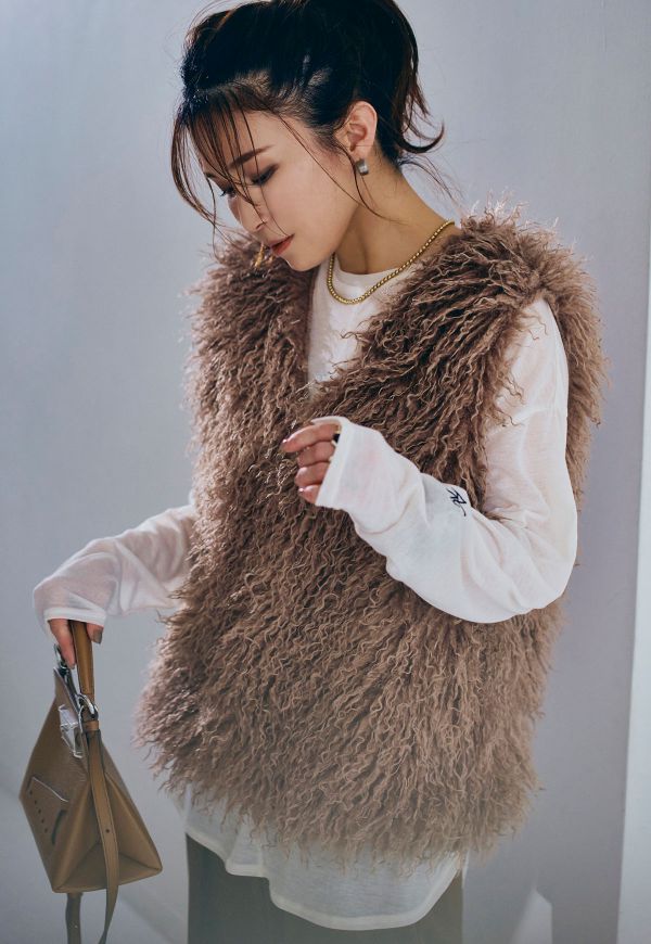 ANIECA カーリーファーベスト　グレー Curly Fur Vest/カーリーファーベスト | アウター | ANIECA ONLINE