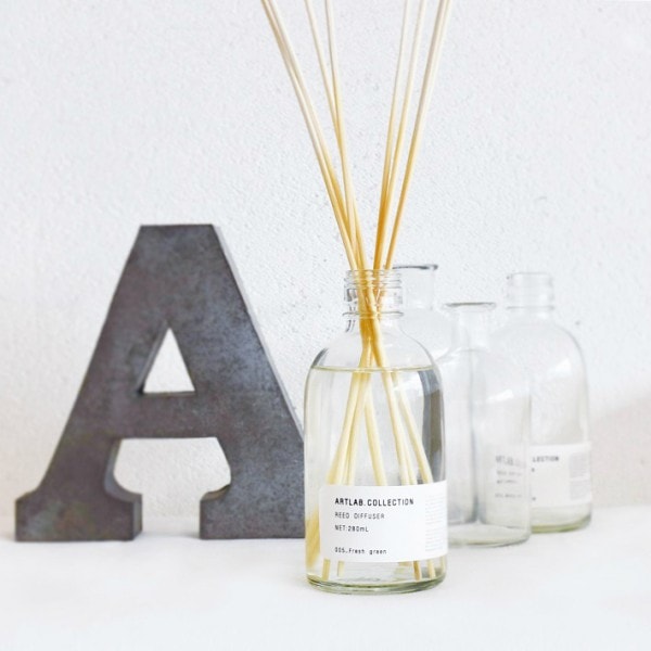  リードディフューザー【ARTLAB.COLLECTION】スティック 8本 280ml 芳香剤 ルームフレグランス アロマディフューザー フレグランス 香り インテリア 玄関 リビング トイレ 洗面所 寝室 日本製 ムスクサボン ギフト プレゼント アート・ラボ コレクション（NIS）