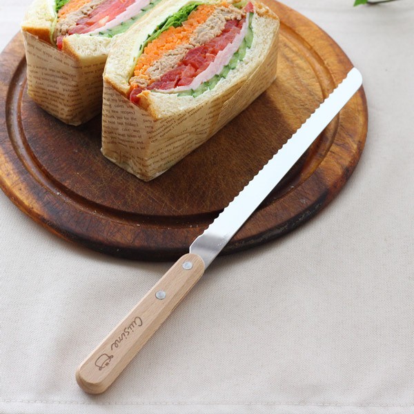 **佐藤金属興業  SALUS Cuisine キュイジーヌ ブレッドナイフ 日本製 パンナイフ パン切り包丁 パン用ナイフ 食パン サンドイッチ バケット 朝食 アウトドア キッチンツール 木製 包丁 パン切り包丁 調理小道具 調理雑貨 佐藤金属興業   23180-01_A142  SD WBH