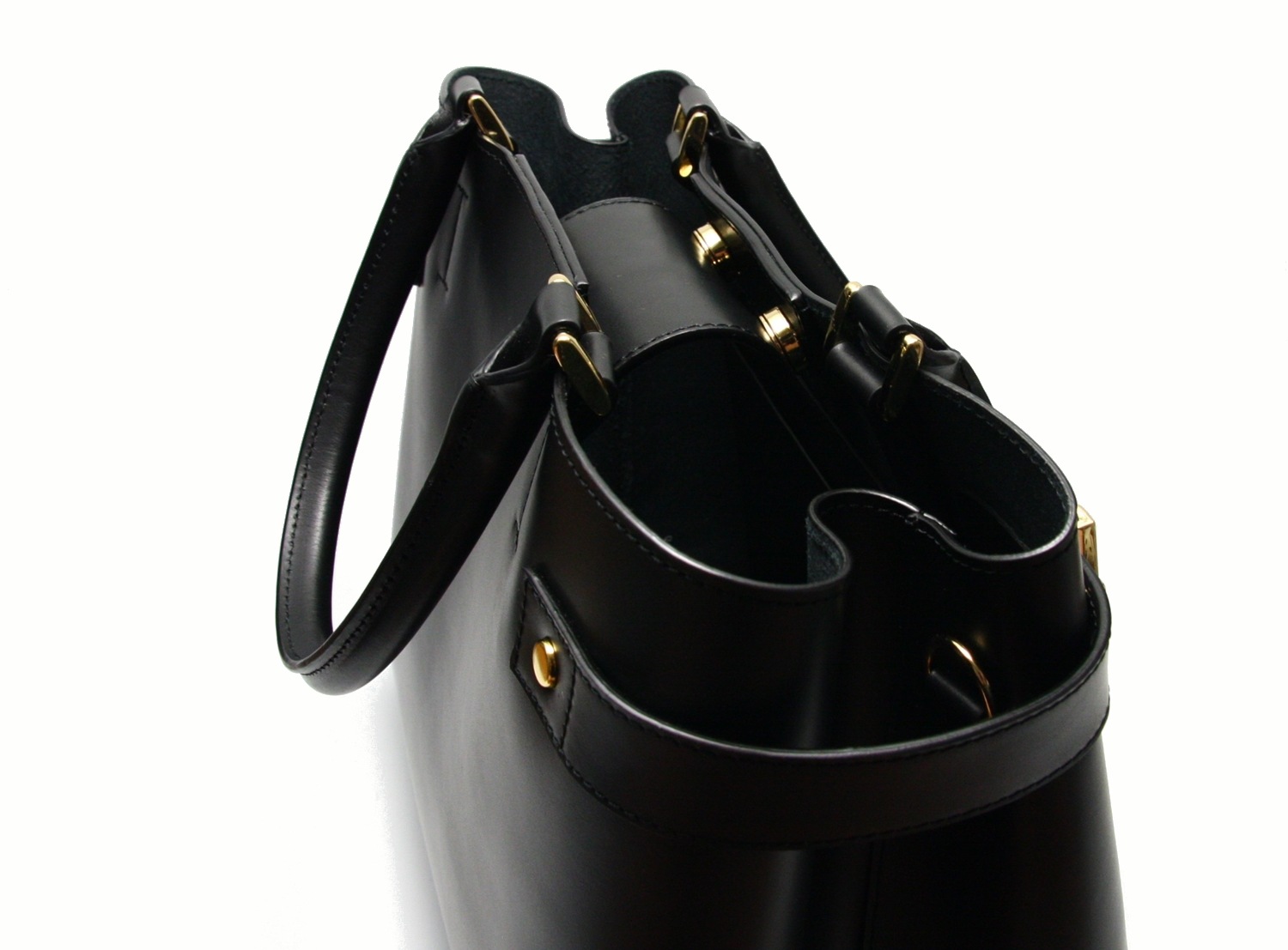 LEATHER HANDBAG　BOR_0010_BK　COLOR: BLACK