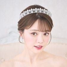 ブライダルアクセサリーならANNAN WEDDING
