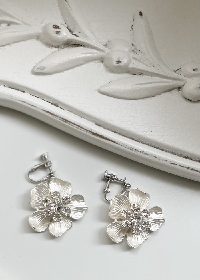 �ԥ����������� ME122