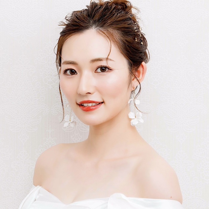 ブライダルアクセサリーのアンナンウェディング