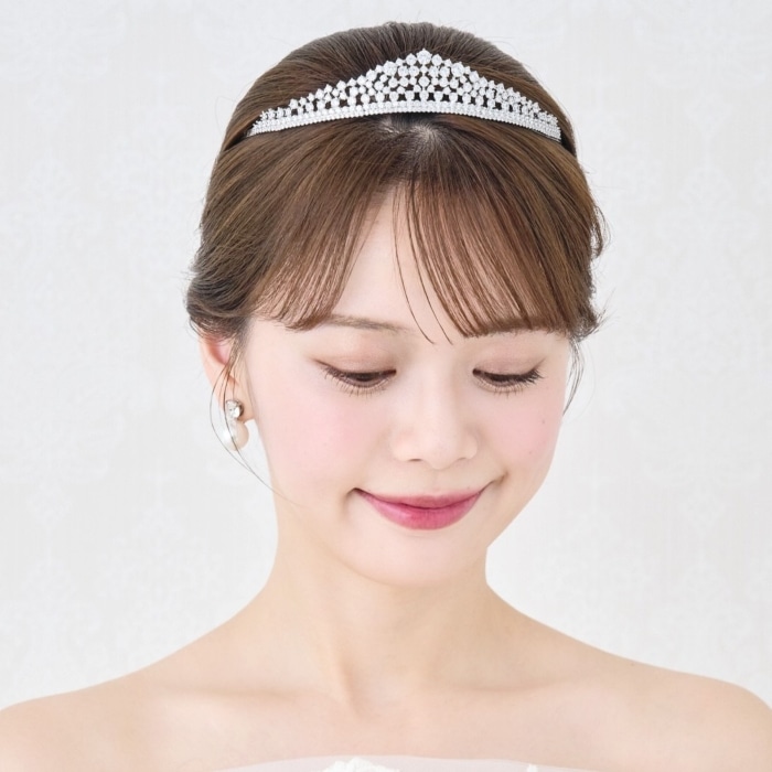 【ANNAN WEDDIING】　ティアラ ブライダルアクセサリーのアンナンウェディング