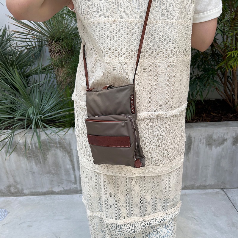 【Felisi フェリージ】バッグ