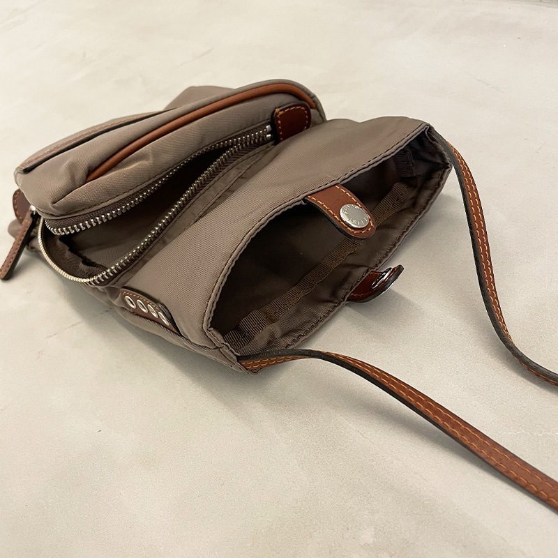 【Felisi フェリージ】バッグ