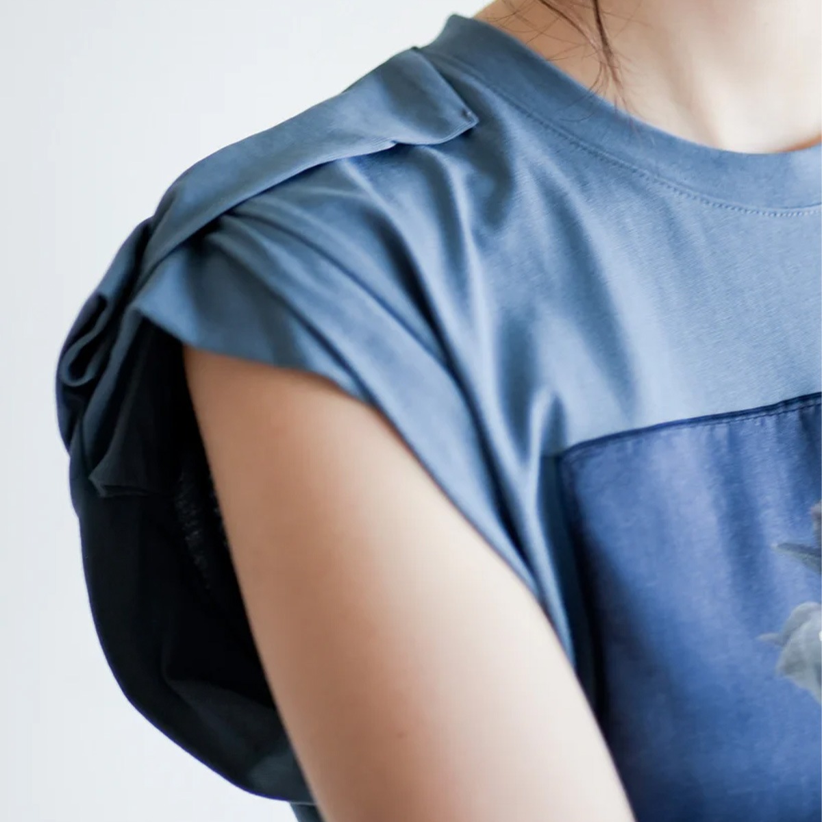 【LalliaMu ラリアムー】トップス