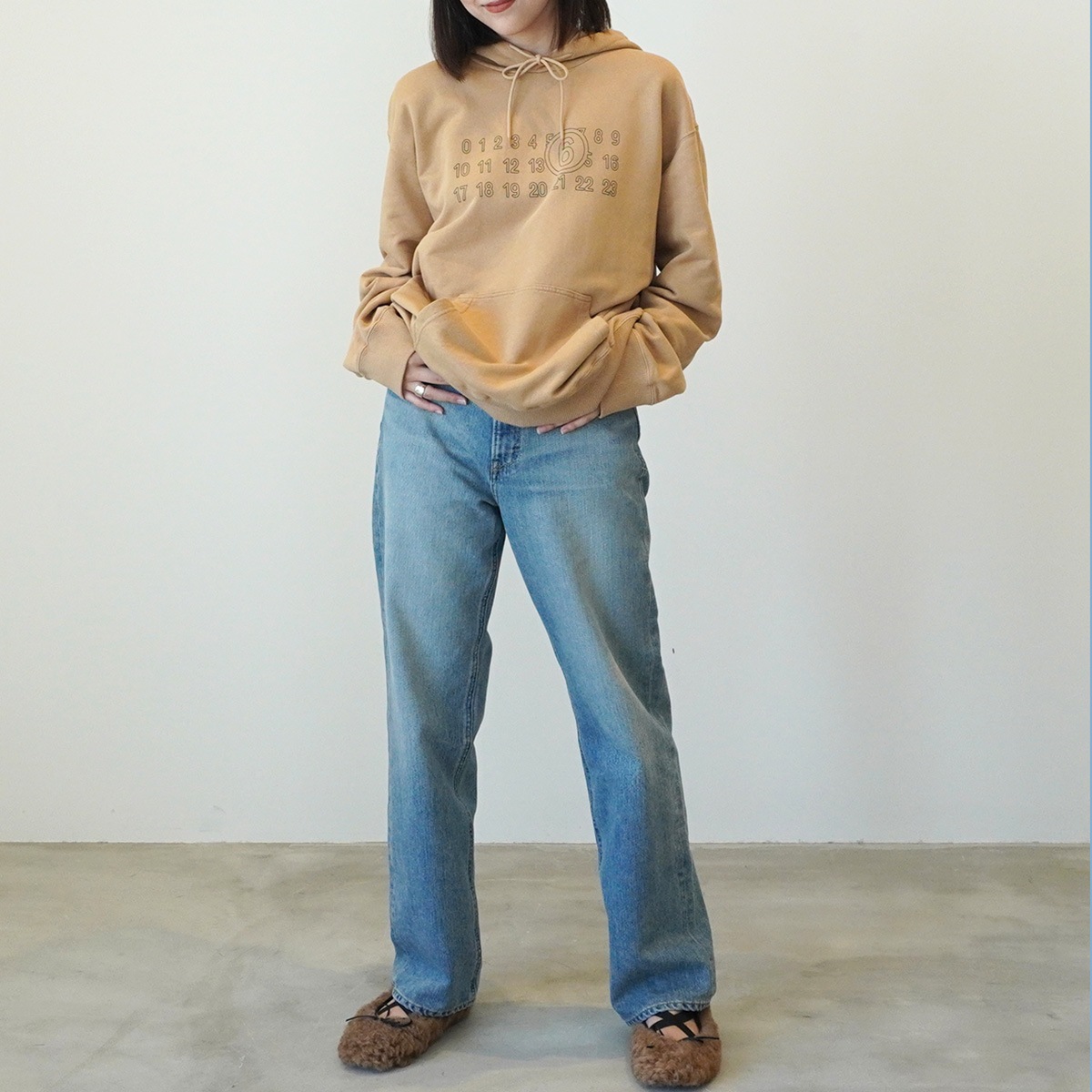 mm6 マルジェラパーカー　おくちゃ MM6 メゾンマルジェラ】パーカー | ANNE onlinestore - アンネ