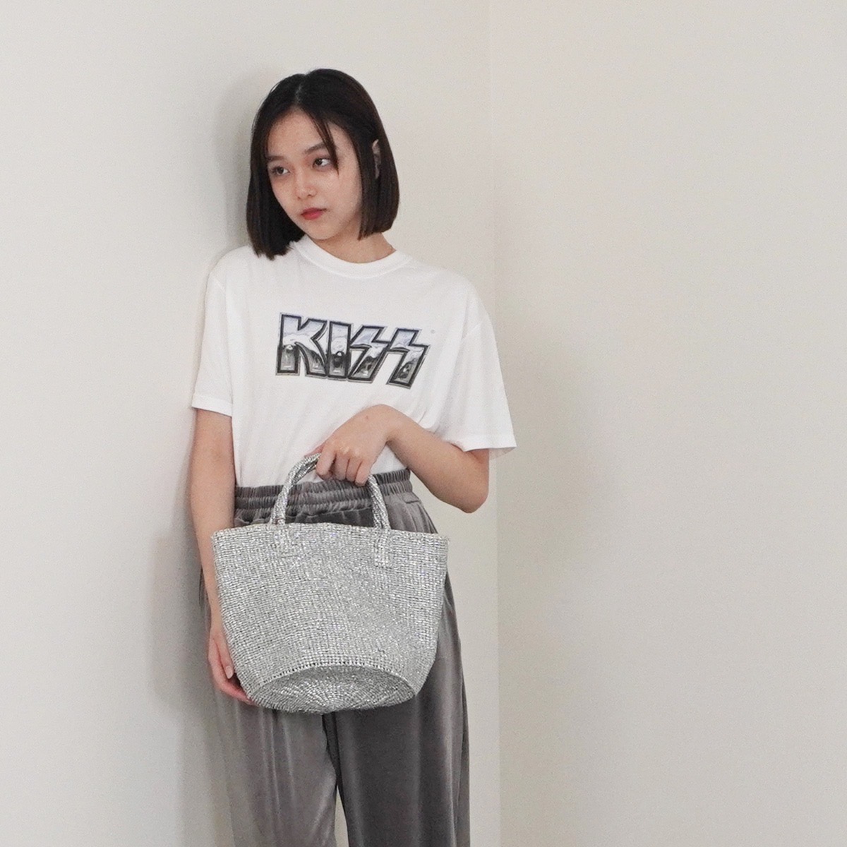 【LuvLEE ラヴリー】Tシャツ