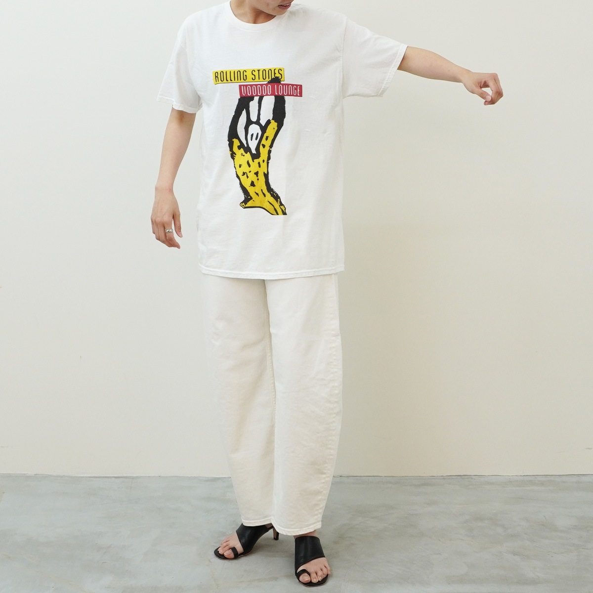 【LuvLEE ラヴリー】Tシャツ