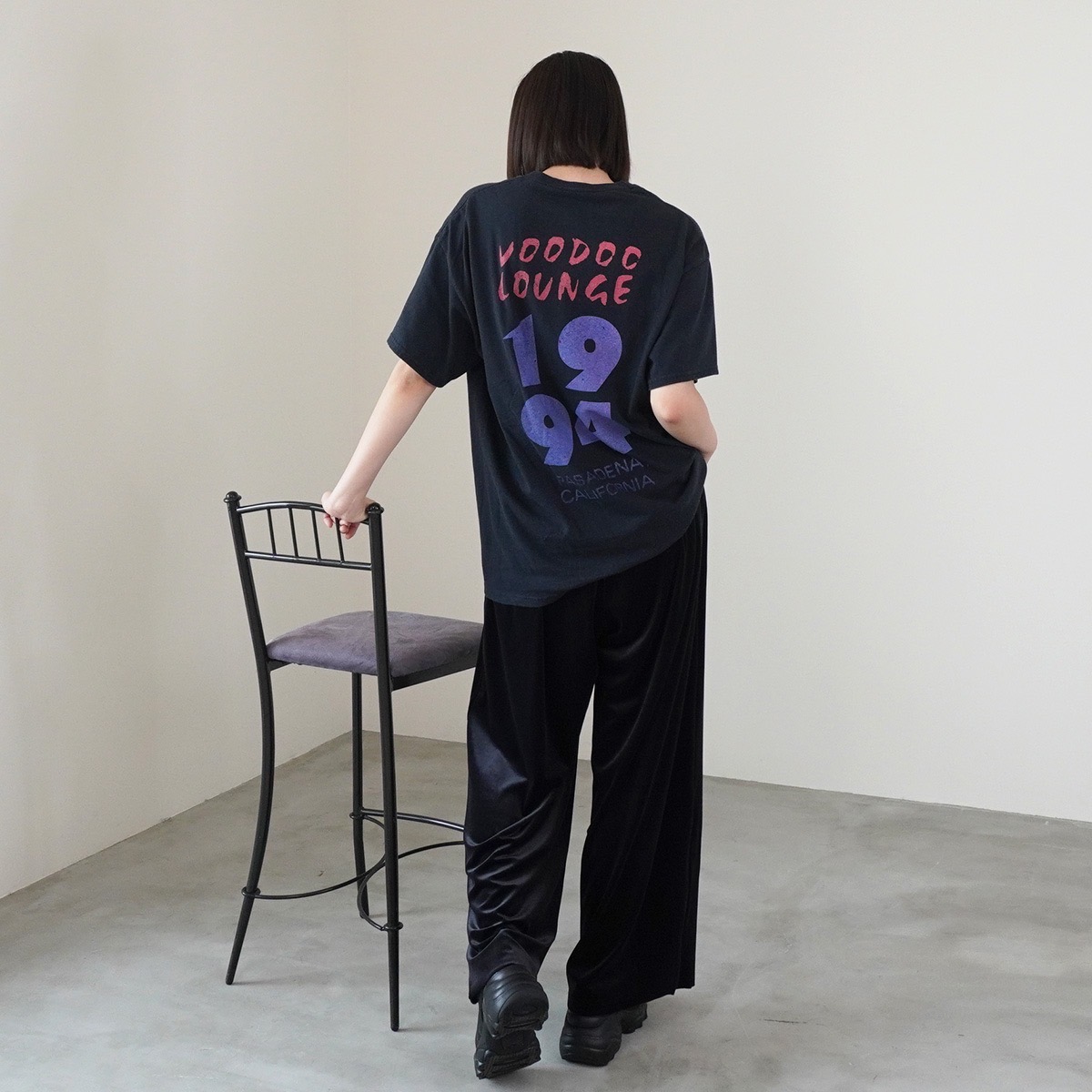 【LuvLEE ラヴリー】Tシャツ
