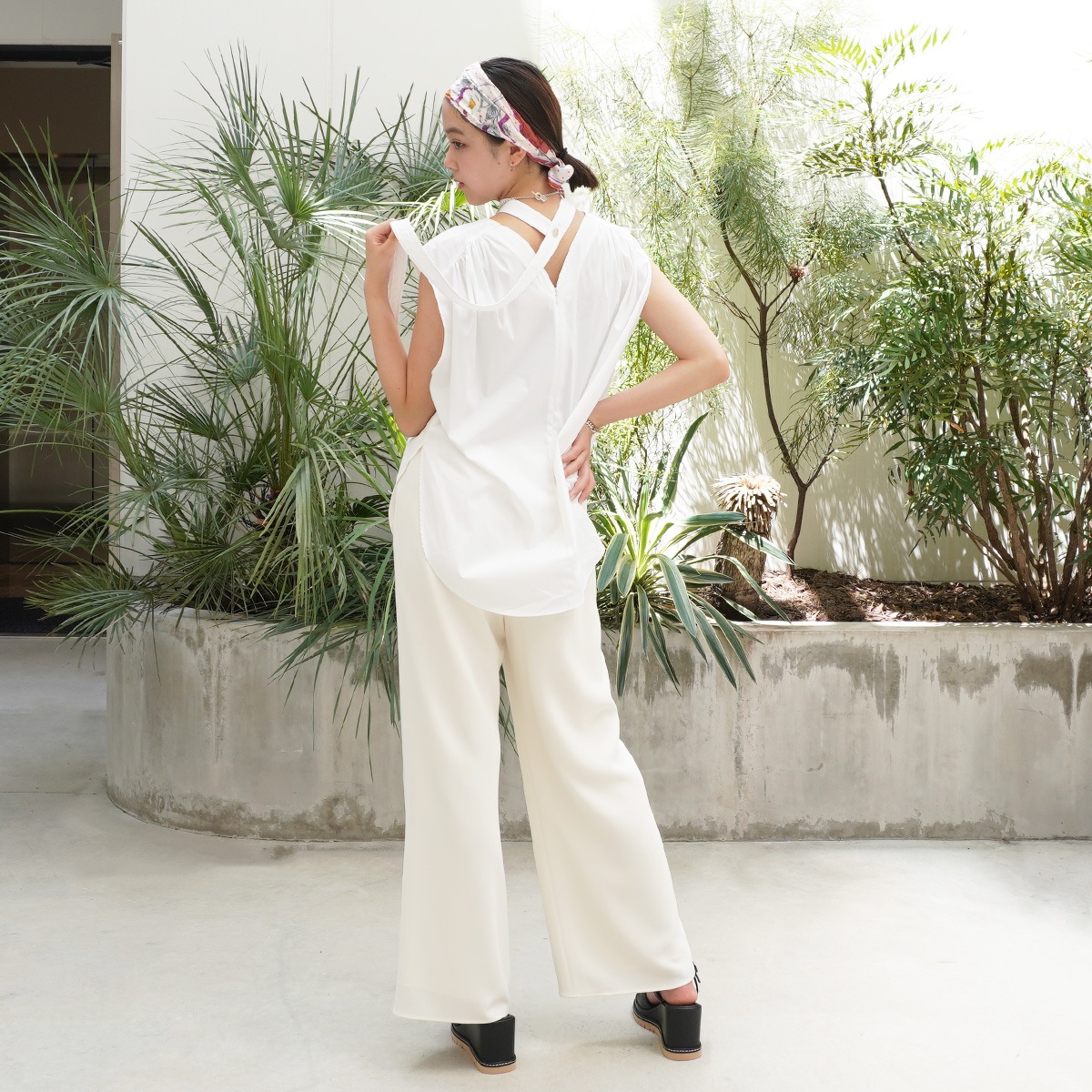 今期25夏デプレDESPRESスパークリネンブラウストゥモローランド 今期25夏デプレDESPRESスパークリネンブラウスたトゥモローランド