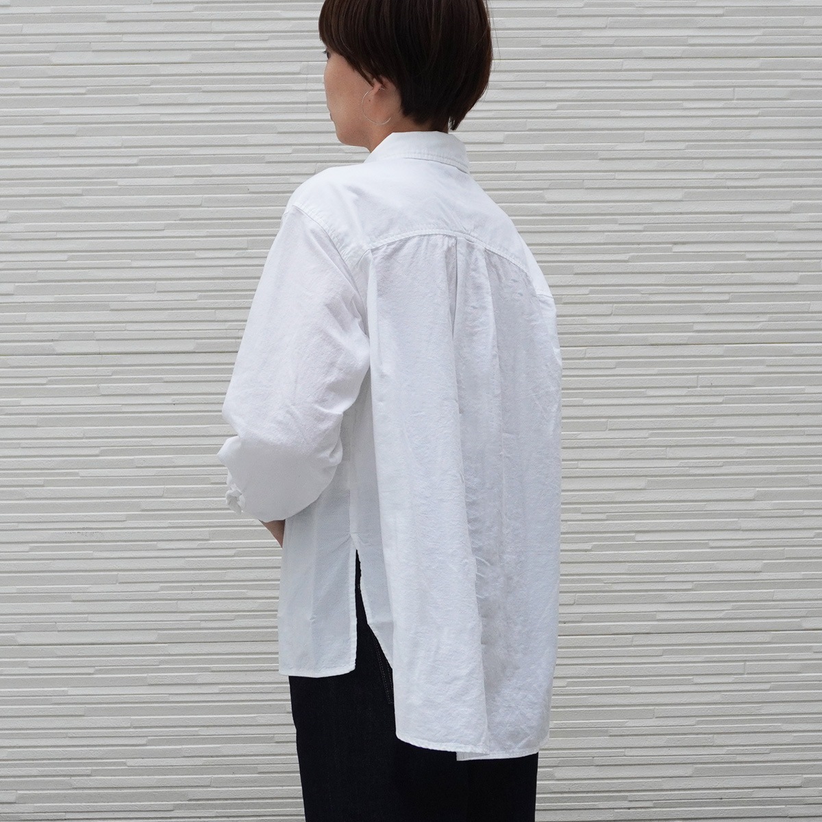 シャツ ブラウス 「D.M.G. / ディーエムジー」 コットンタイプライター ボリュームスリーブブラウス レディース スタンドカラーシャツ ドミンゴ DMG プルオーバーワイド