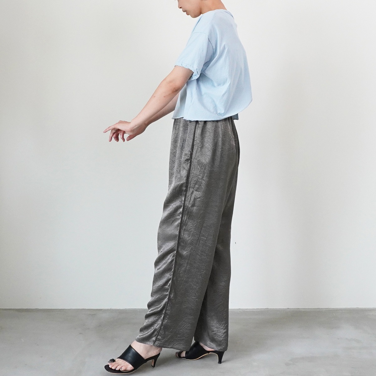 【GREY CHORD グレーコード】 トップス 