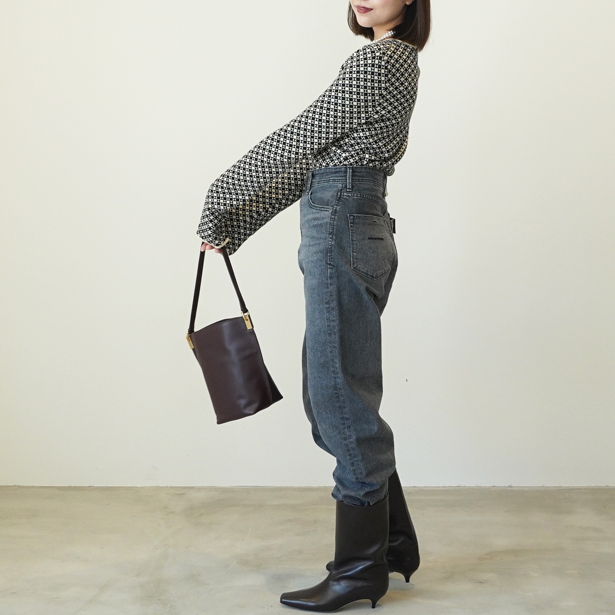 YANUK ヤヌークLEA ブラッククラッシュデニム　22 楽天市場】【ポイント10倍＆得まとめ買対象】 YANUK ヤヌーク
