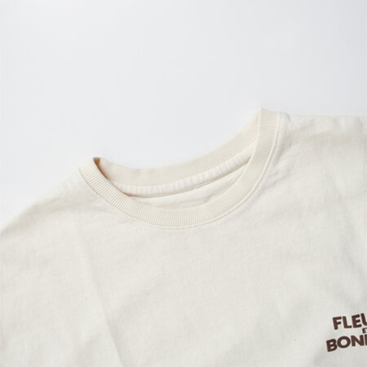 【upper hights アッパーハイツ】Tシャツ