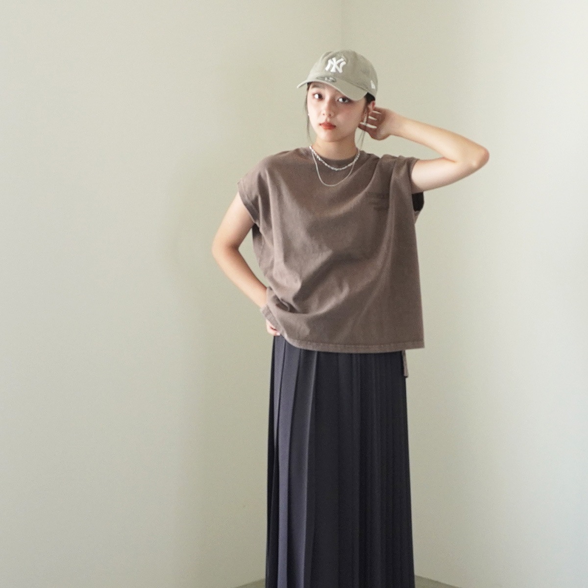 【upper hights アッパーハイツ】Tシャツ