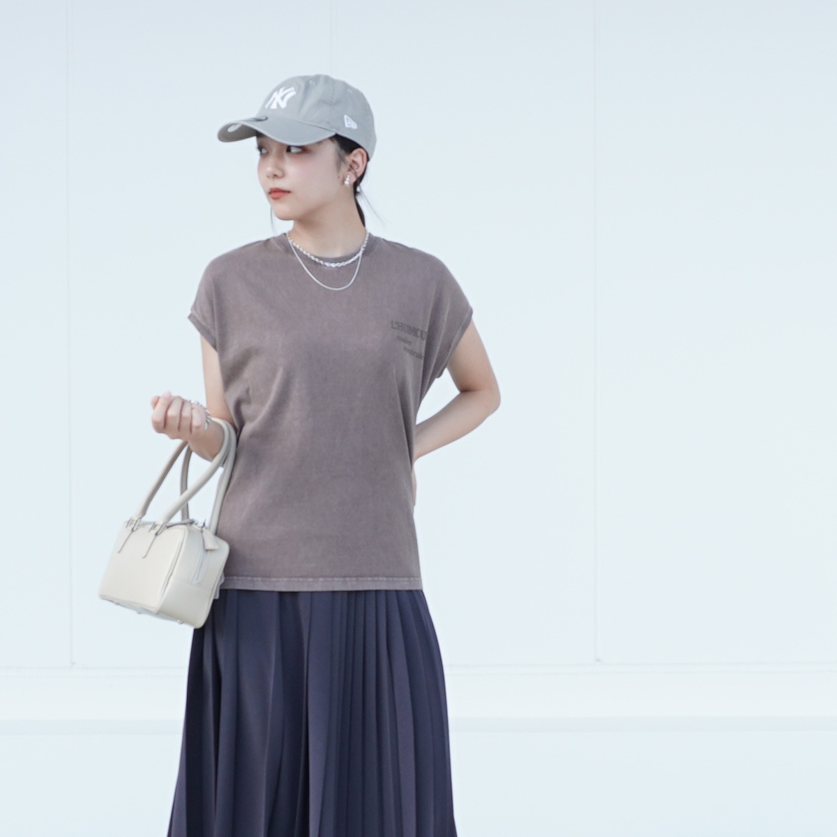 【upper hights アッパーハイツ】Tシャツ