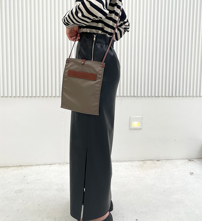 【Felisi フェリージ】バッグ