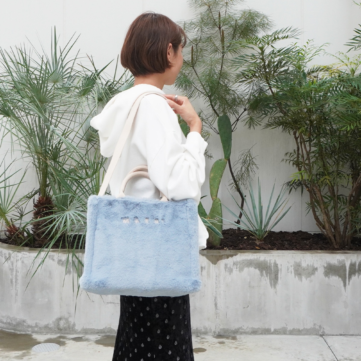 Marniマルニワンハンドルバックビジュークラッチ Marniマルニワンハンドルバックビジュークラッチ MARNI（マルニ