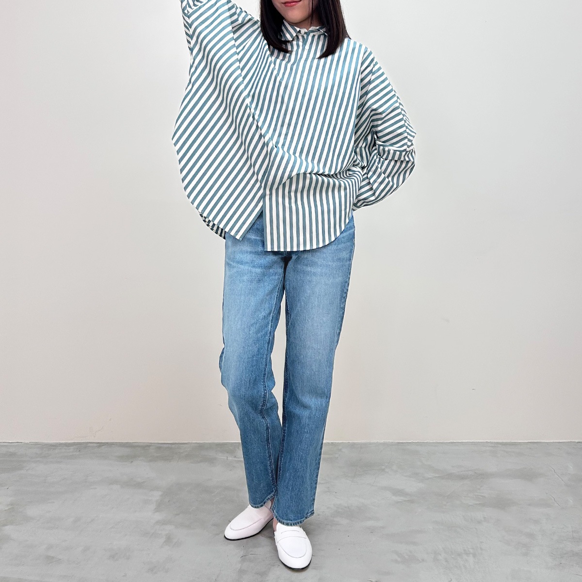 【YANUK ヤヌーク】ストレート　LOUISE