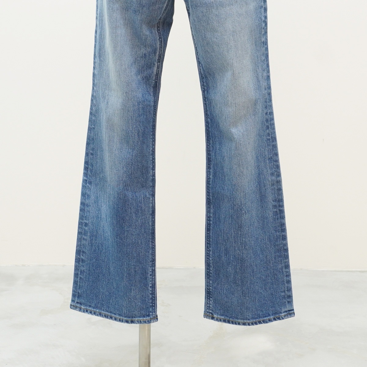 ナ*ノ様 YANUK ストレート LOUISE 22 YANUK ヤヌーク】ストレート LOUISE | ANNE onlinestore - アンネ松本