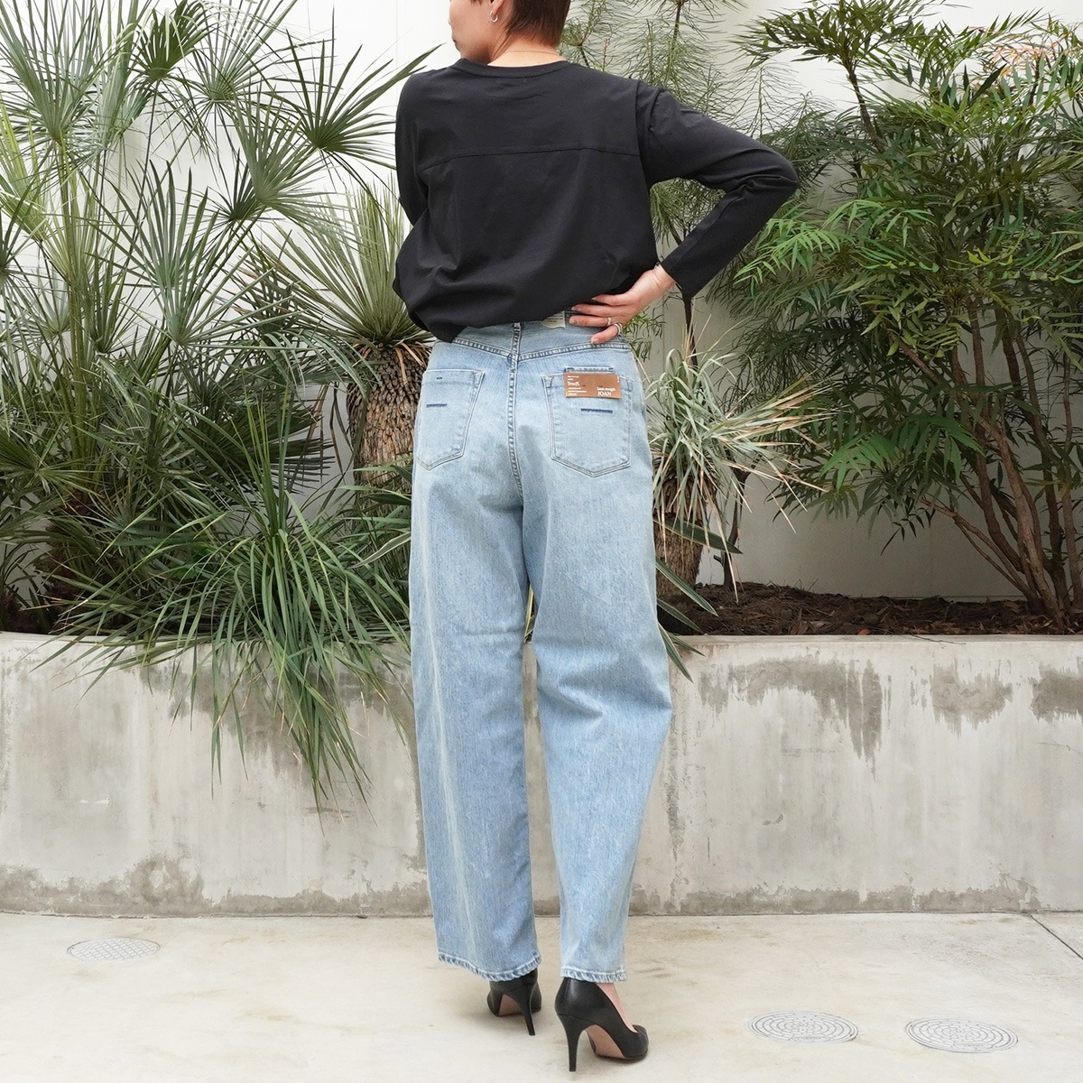 【YANUK ヤヌーク】ルーズストレート JOAN