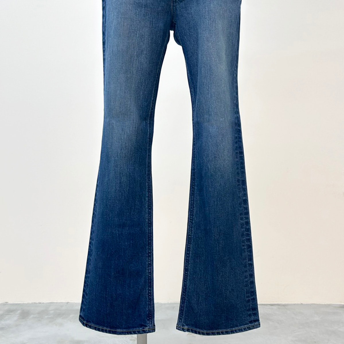 YANUK ヤヌーク】デニム セミフレア | ANNE onlinestore - アンネ松本