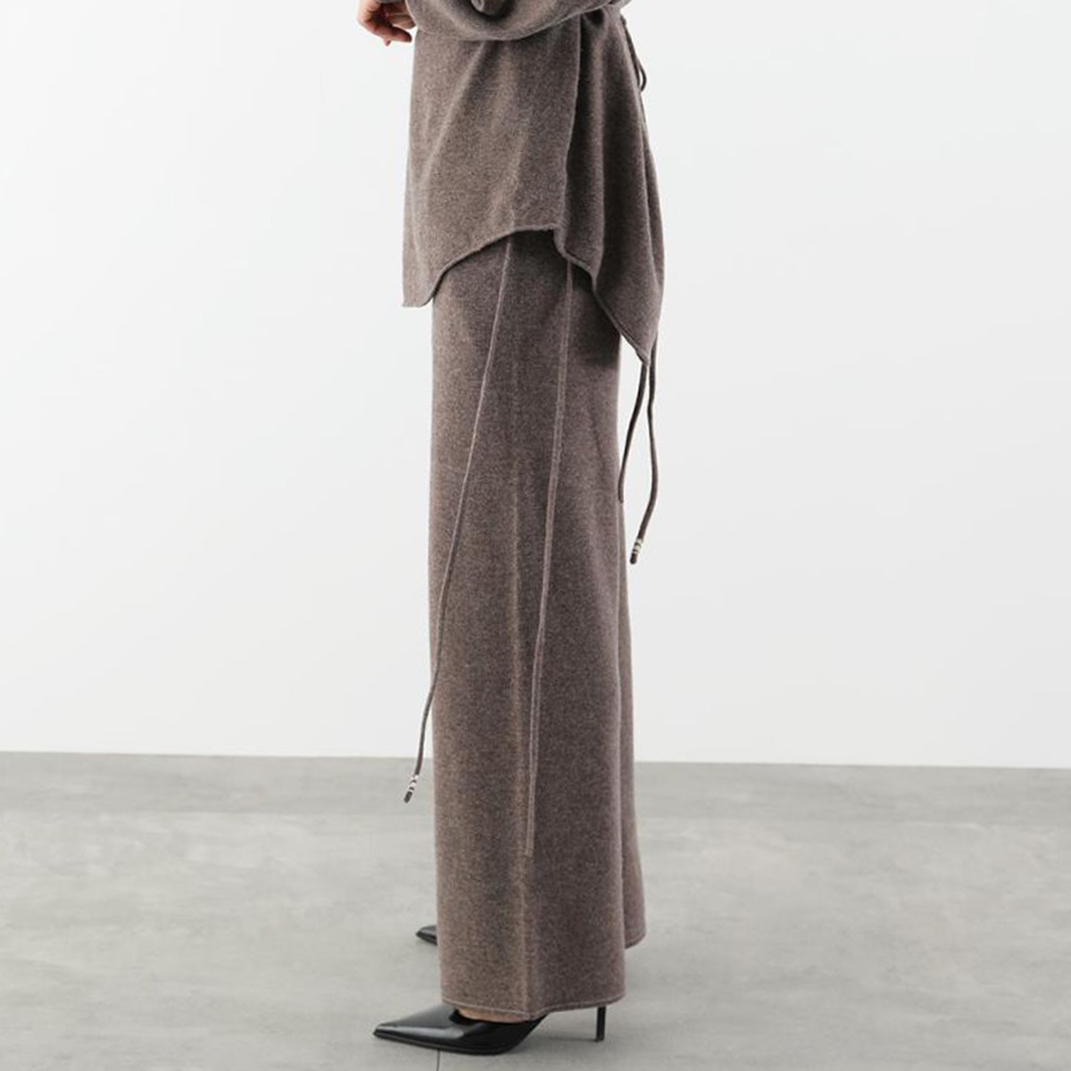 【ANTHOM アントム】 ボトム