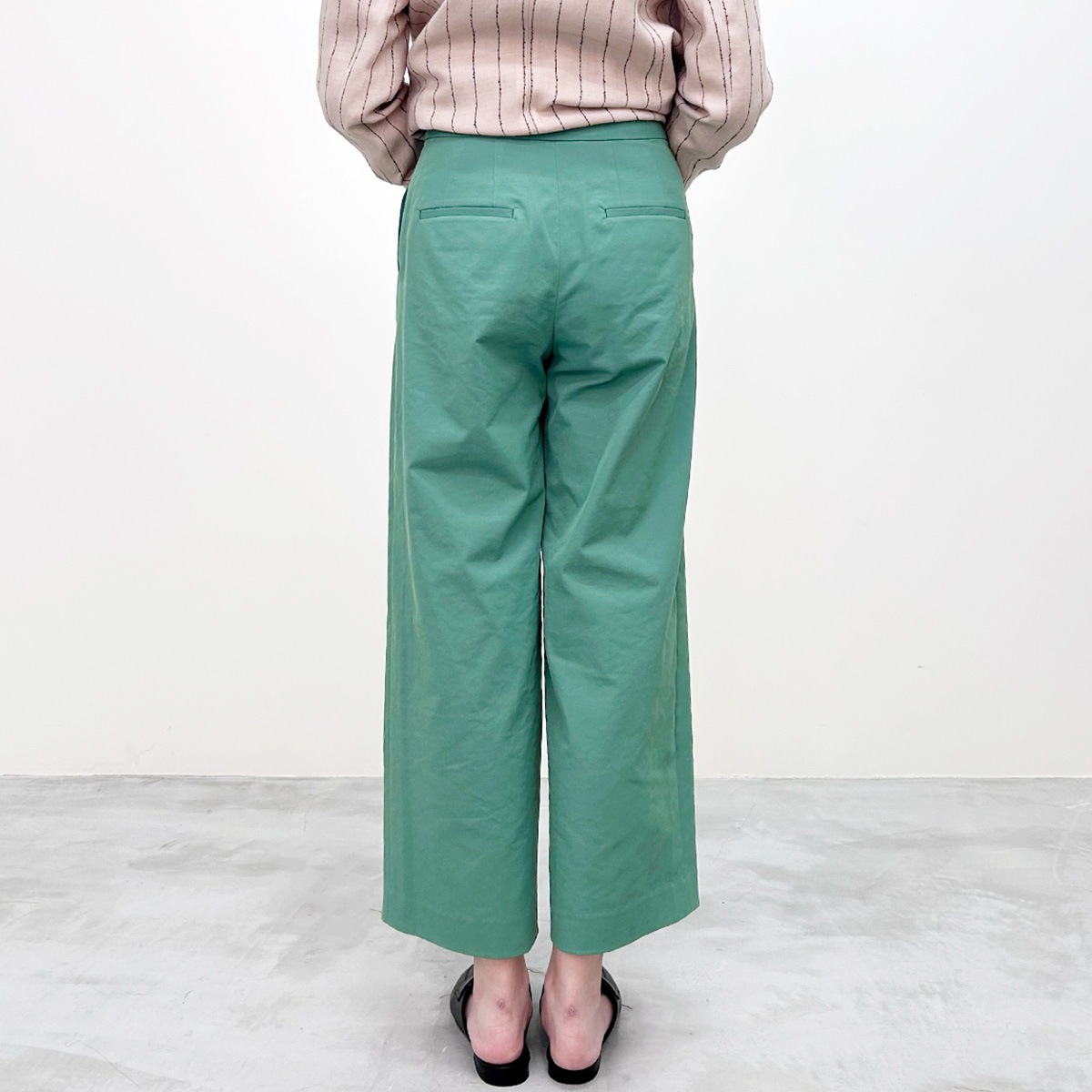 トゥモローランドコレクション　パンツ TOMORROWLAND collection トゥモローランドコレクション】パンツ