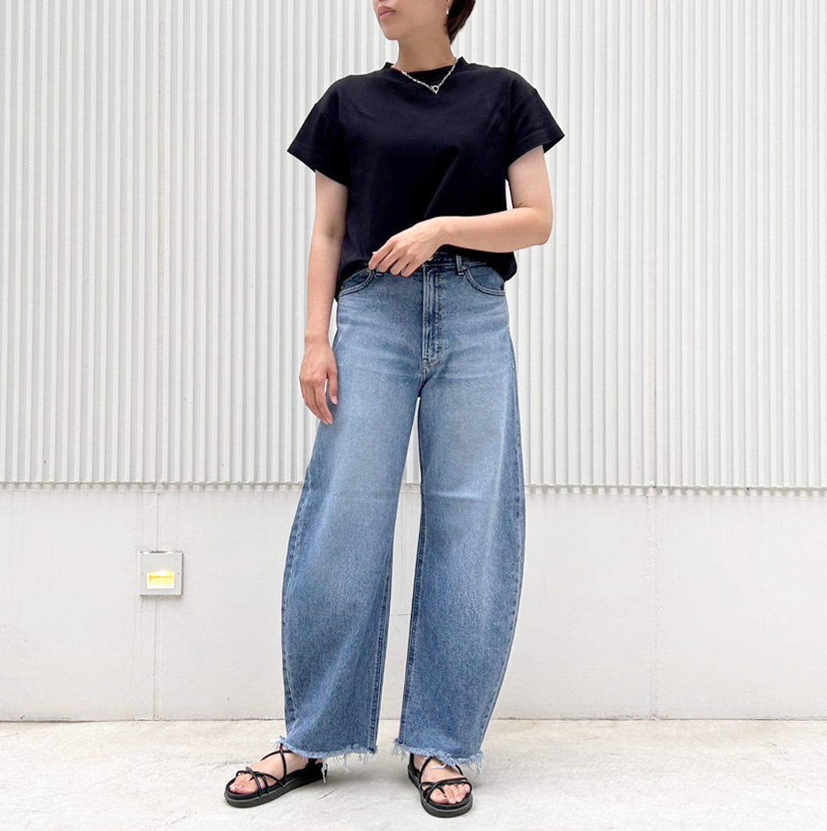 yanuk カープテーパード LAURA ヤヌーク デニム YANUK 2025新作 ヤヌーク ローラ LAURA カーブテーパード デニム