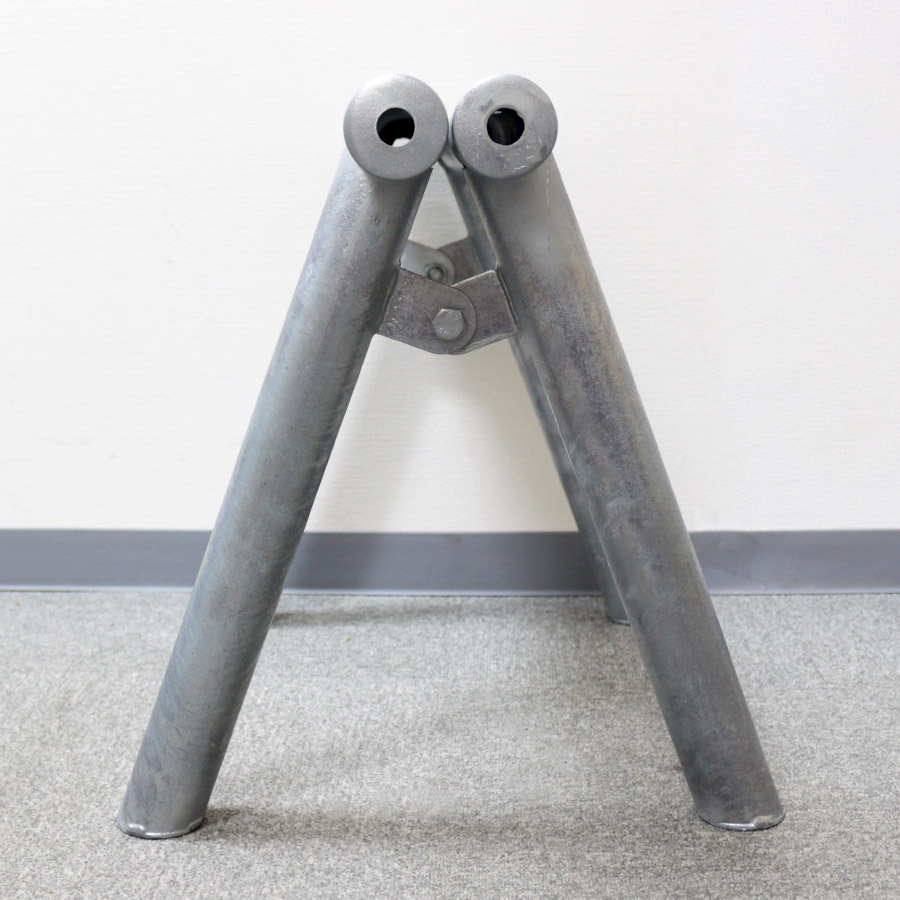 ＜PU-001 パイプ馬（48.6Φ）＞高さ42×幅55×奥行40cm<br>【土日出荷不可】