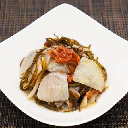 玉ねぎの梅昆布炒め 110ｇ/p