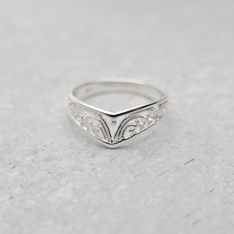 ���� V�� ����٥����ƥ����� ����С���� 9�� 11�� 13�� 15�� ����С�925 silver925 ��°����륮���б� �˥å���ե꡼ ��ǥ����� ����С����������꡼ ���奨�꡼ �ۥ磻�ȥǡ� ���֤� �ץ쥼��� 